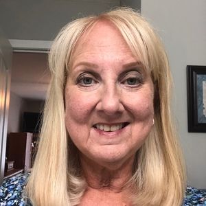 Meet your Posher, Tina